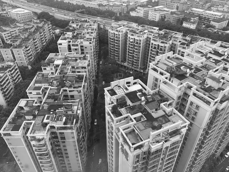 2024年弱电工程升级指南:监控摄像头像素与布线规范技术解析